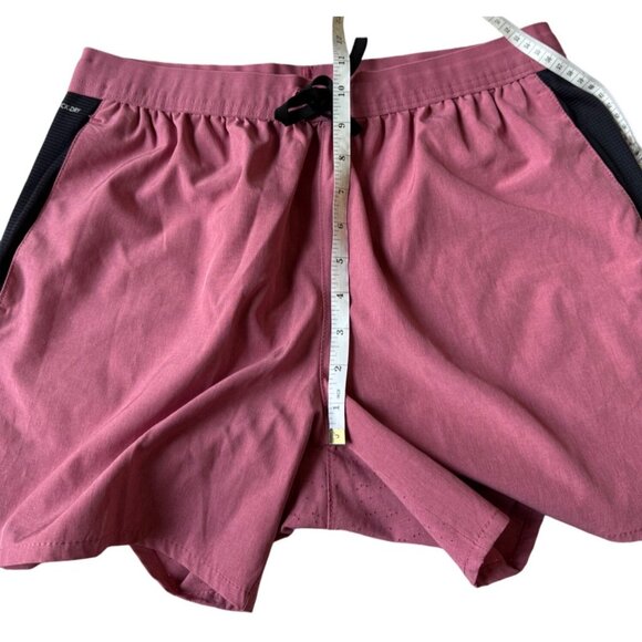 Skora Pacer Shorts 5 Inch Mens M Quick Dry Athletic Shorts Red Moscato Chambray - Picture 8 of 16